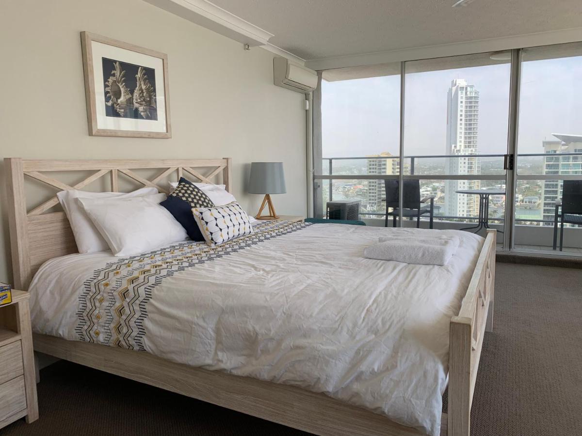 The Penthouses Apartments Gold Coast Exterior photo